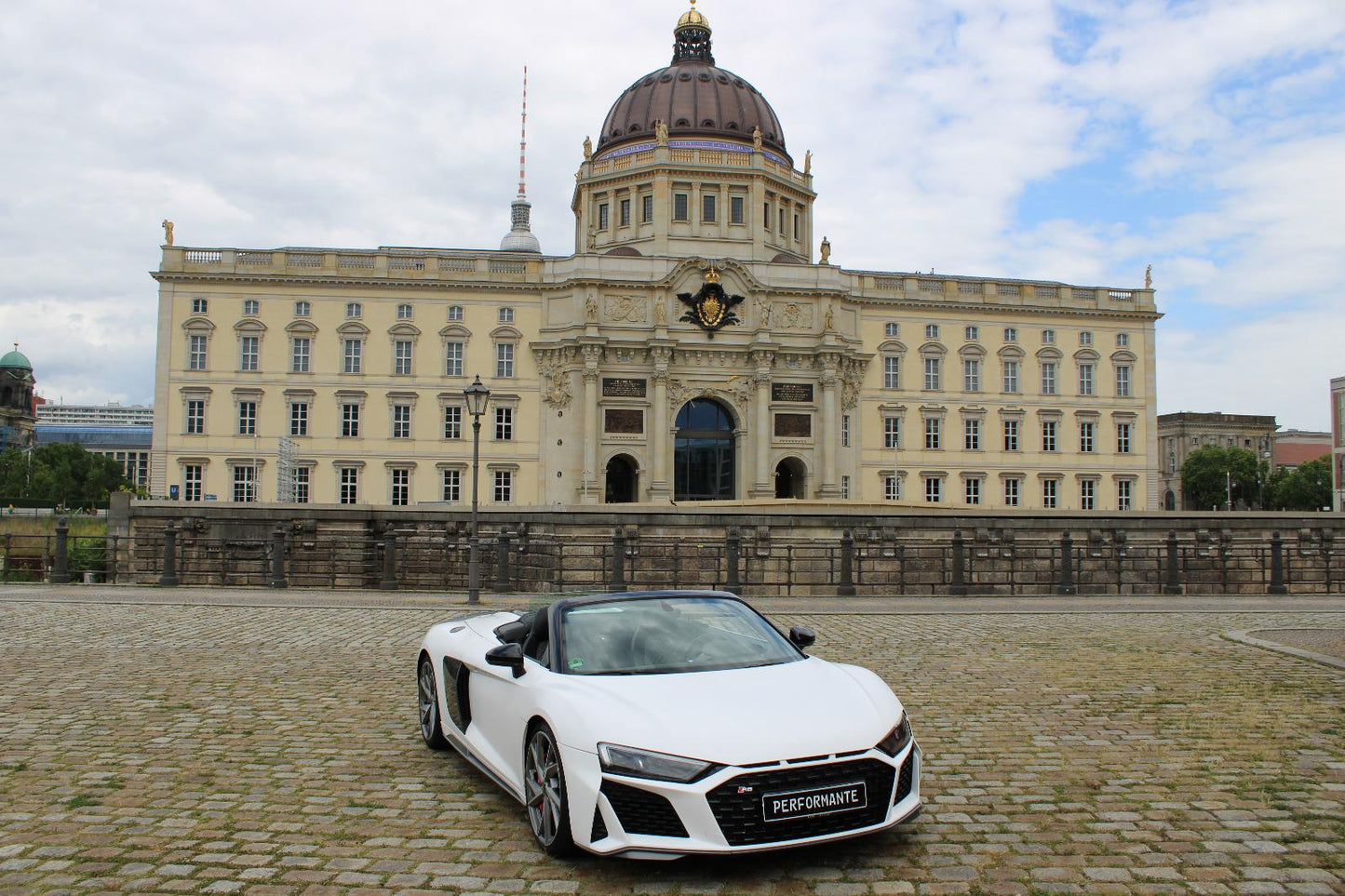 Audi R8 SPYDER
